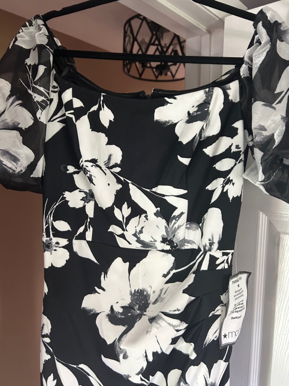 Xscape Black and White Floral Puff Sleeve Maxi Dress